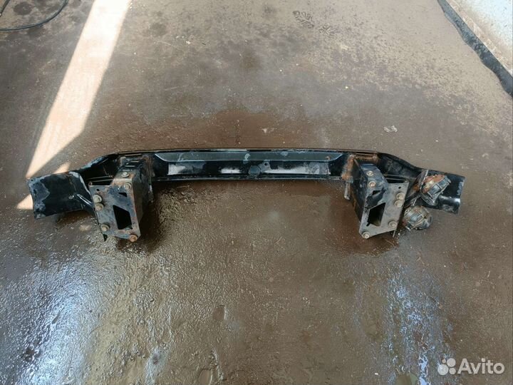 Панель передняя, телевизор Мерседес Вито 639