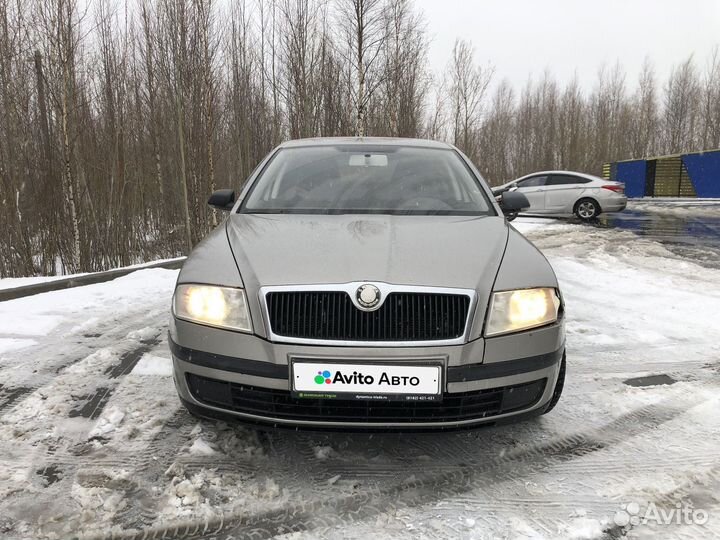 Skoda Octavia 1.6 МТ, 2008, 253 120 км
