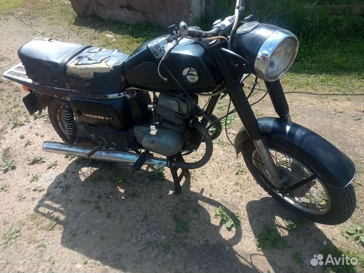 Продам мотоцикл восход