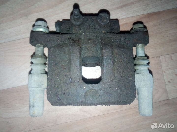 Задний суппорт, лансер 10