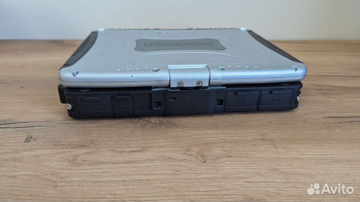 Panasonic Toughbook cf 19