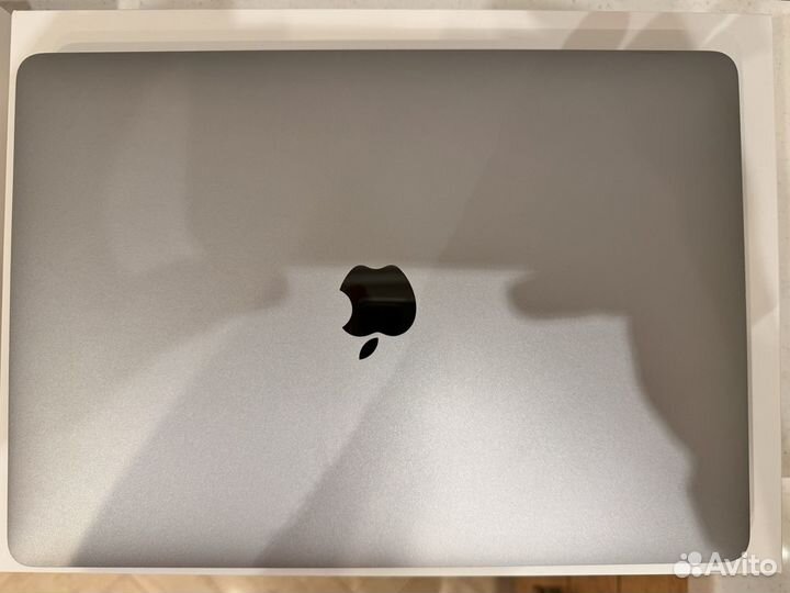 Apple macbook pro 13 2020 i5 16 Gb ssd 512Gb рст