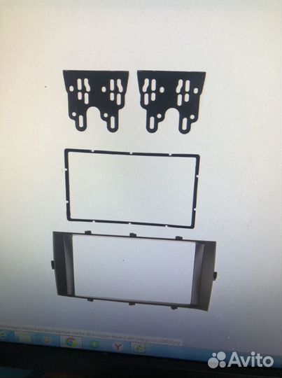 Переходная рамка на Toyota Aqua 2011-2017 2 Din пр