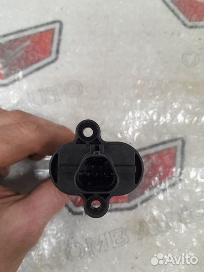 Расходомер воздуха Опель Астра J