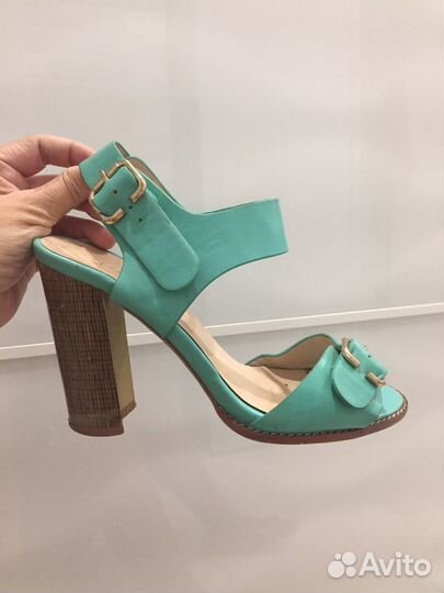 Босоножки женские 37 размер