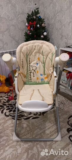 Стульчик для кормления с электрокачелей