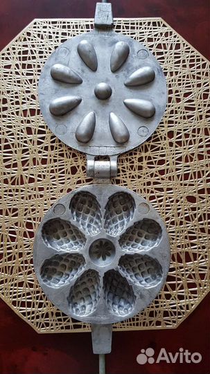 Орешница СССР: форма для выпечки печенья Шишки