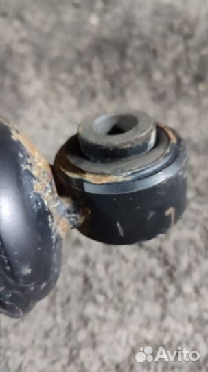 Задние стойки Субару Форестер в сборе