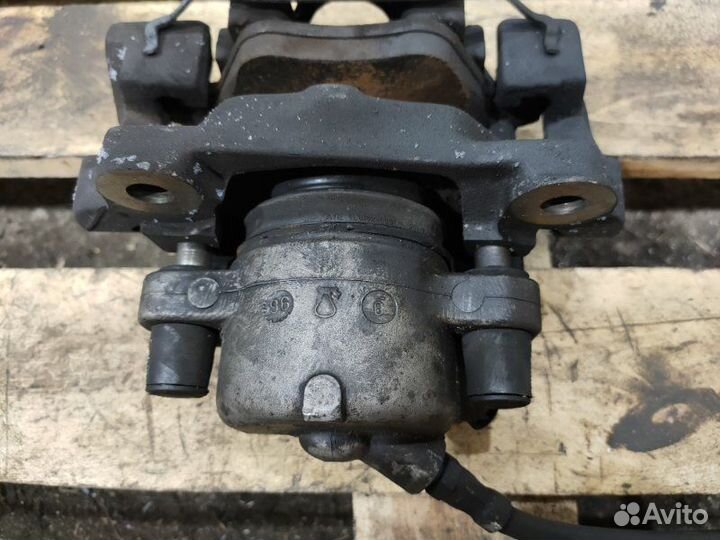 Суппорт тормозной передний правый Bmw 5 E39 M52B28