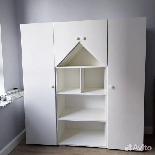 Шкаф-стеллаж Домик