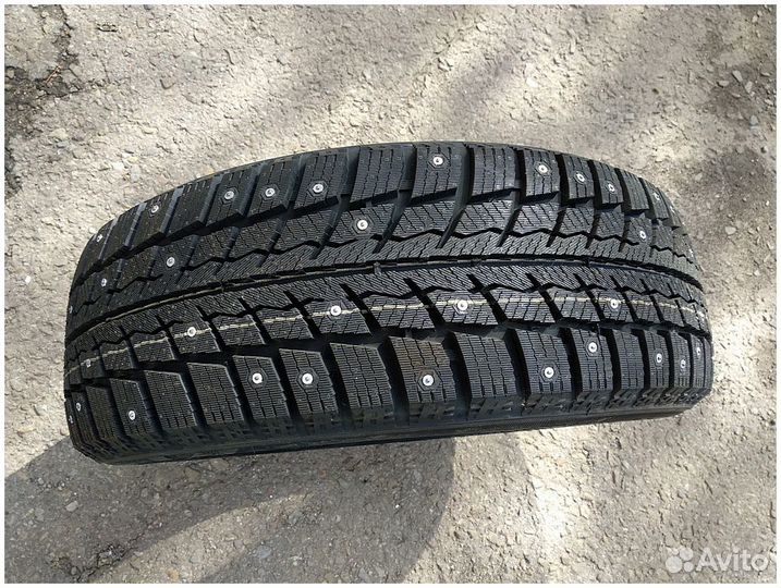 Zeta Antarctica Ice 215/60 R16 99T