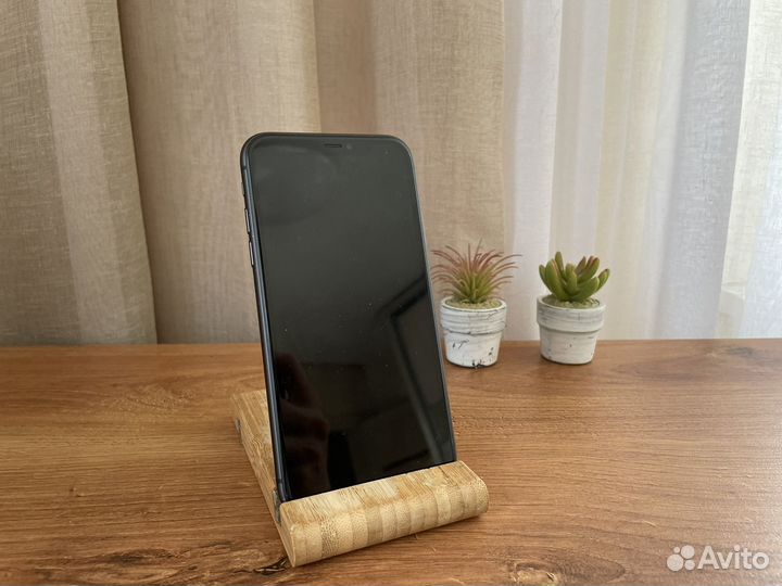 iPhone 11 64gb black