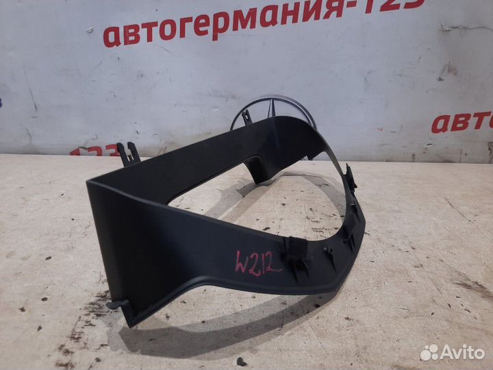 Консоль панели приборов Mercedes E350 W212