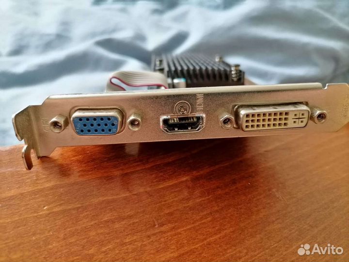 Материнская плата