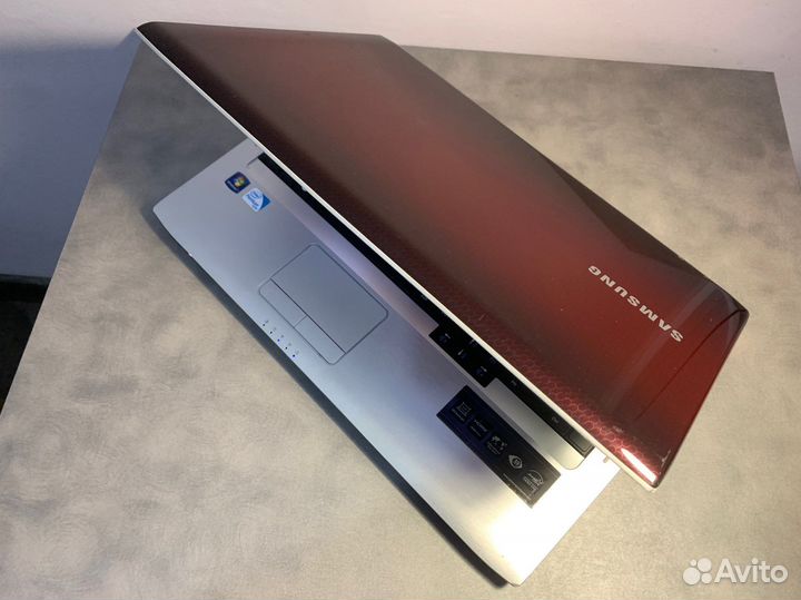 Samsung 17