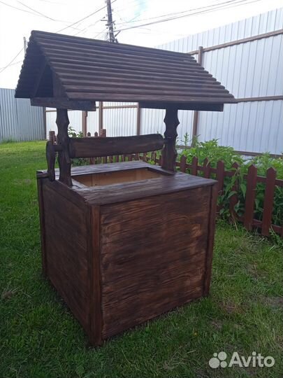 Колодец декоративный