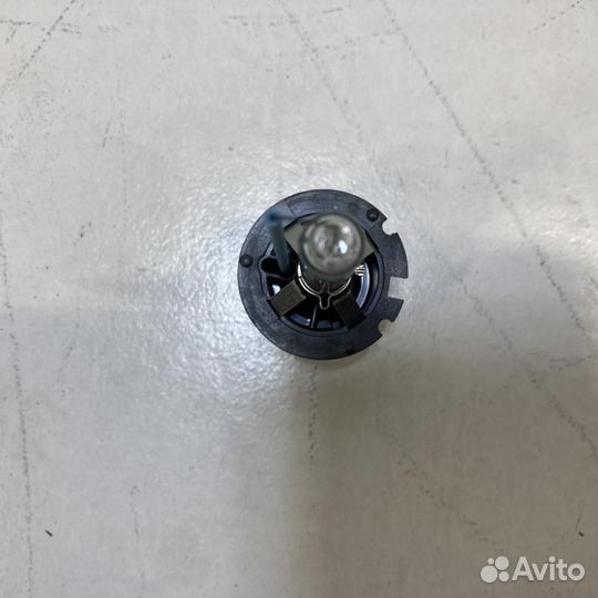 Лампа Infiniti M M25 M37 M56 Y51