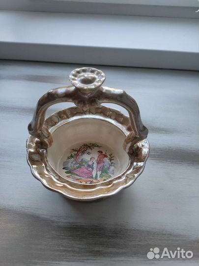 Конфетница керамическая