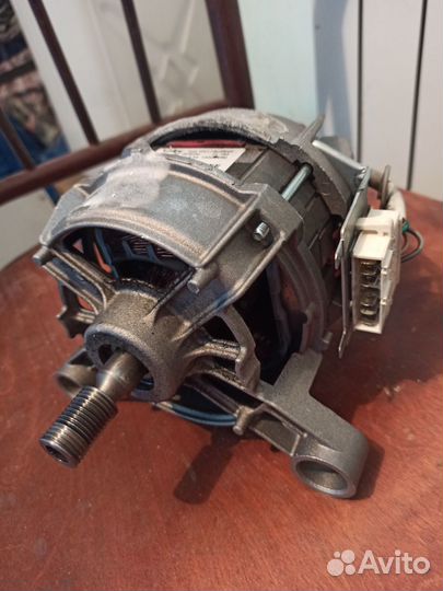 Двигатель для стиральной машины ariston