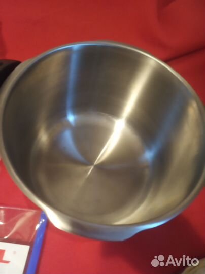 Скороварка Tefal Франция,на 6 л,новая