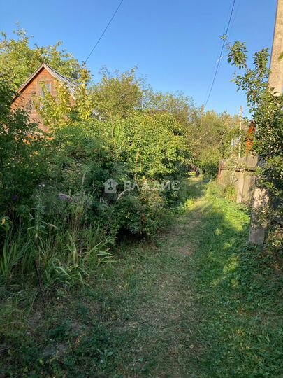 Дом 24 м² на участке 4,5 сот.