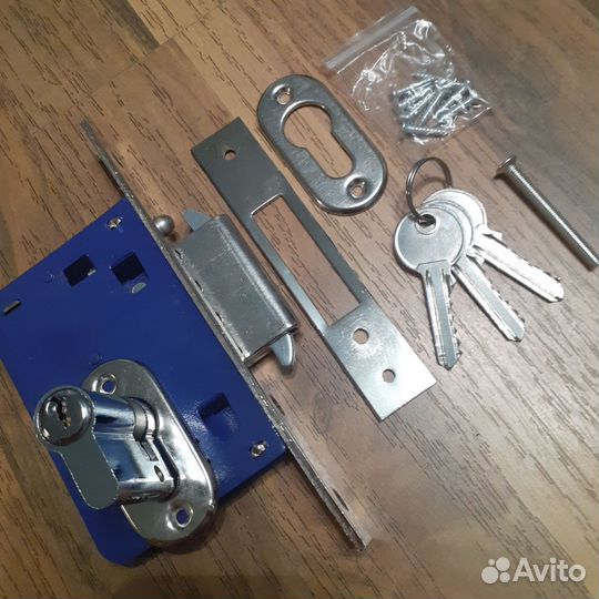 Замок врезной