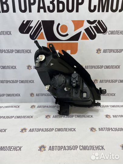 Фара левая Citroen C2 I (2003—2009)