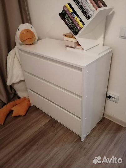 Комод белый большой