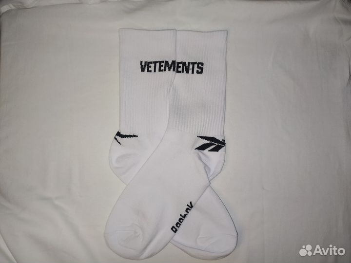 Носки vetements x Reebok