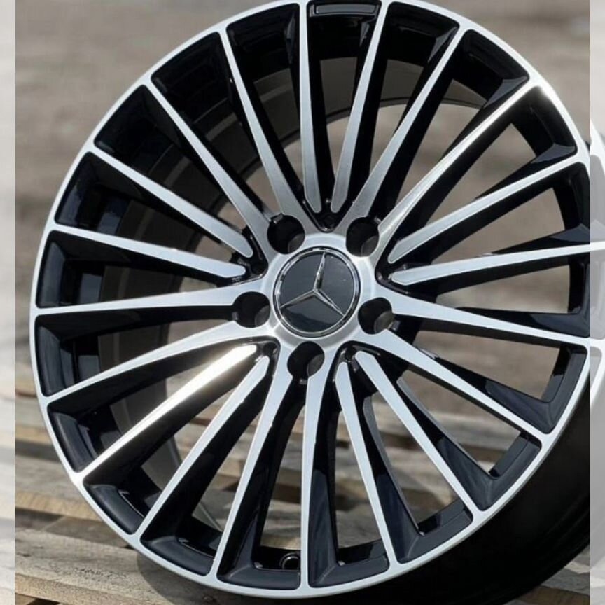 Литые диски Mercedes-Benz 8×R18 5×112