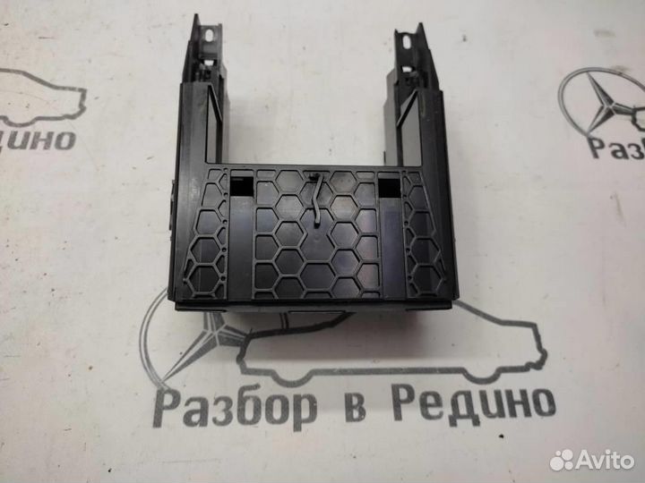 Подстаканник w163 ML-class 112.970 03.2003