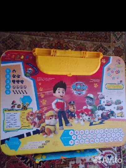 Детский стол со стулом