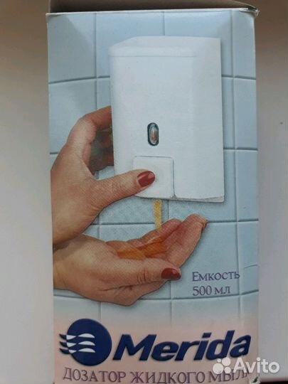 Дозатор для жидкого мыла/ шампуня