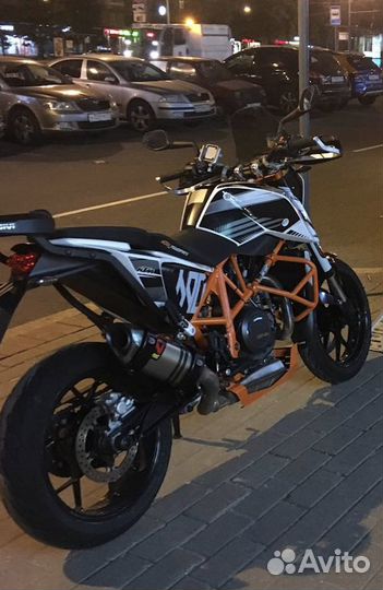 KTM duke R 690 ABS