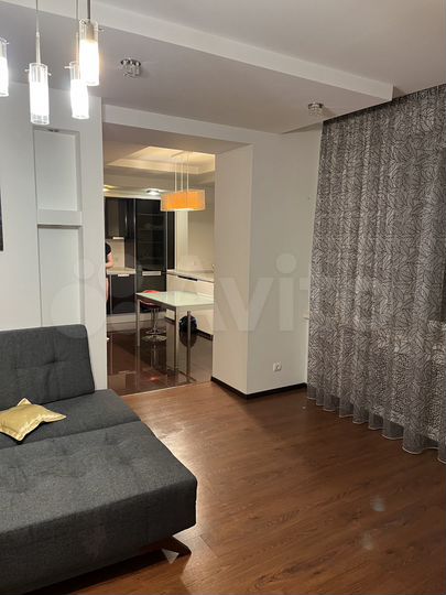 3-к. квартира, 114,8 м², 8/10 эт.