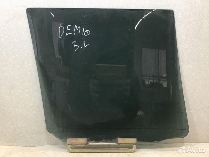 Стекло двери задней левой Mazda Demio (DW) 1998-20