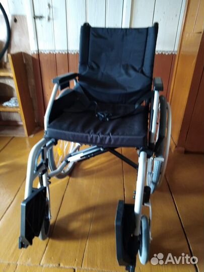Коляска для пожилых и инвалидов норма-06