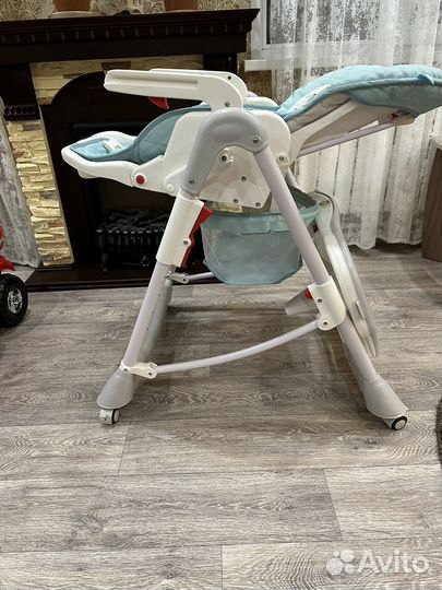 Стульчик для кормления babyton