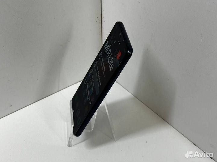 Xiaomi Mi 8 Lite, 4/64 ГБ