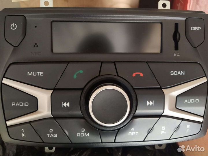 Магнитофон новый от Весты