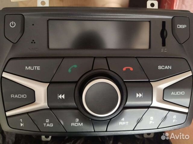 Магнитофон новый от Весты