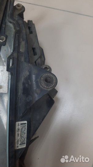 Фара передняя правая Ford Focus