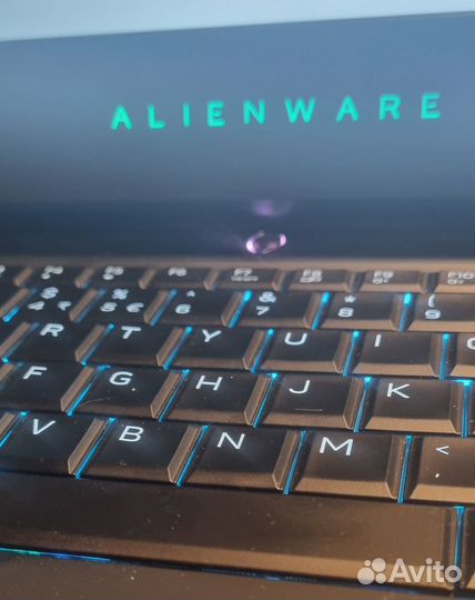 Dell Alienware 15 R3 игровой GTX 1070. i7