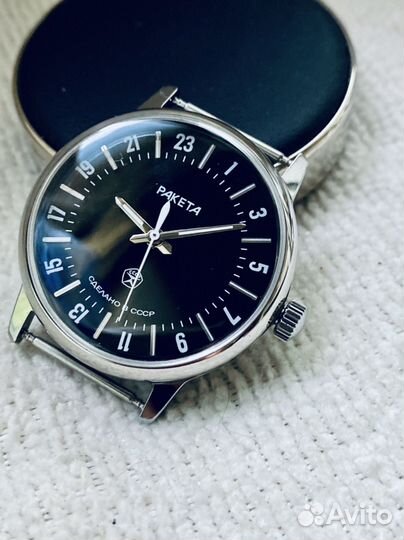 Часы Ракета механизм 24 часа - сделано в России