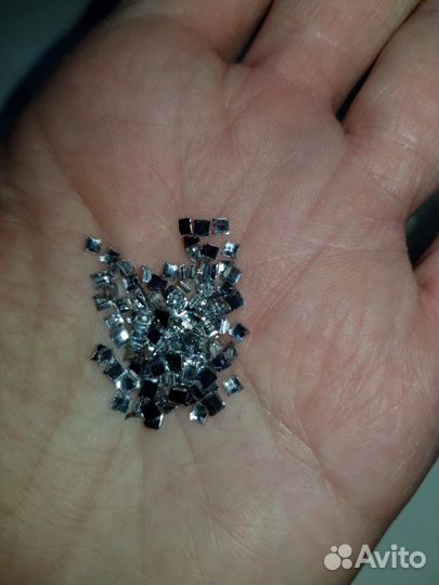 Стразы для дизайна ногтей