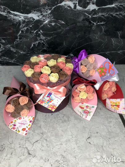 Шоколадные розы, букет на 1 сентября