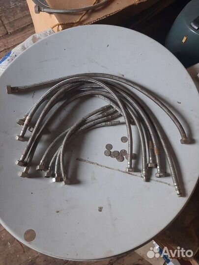 Шланг (подвод) сантехнический