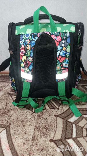 Школьный рюкзак б/у