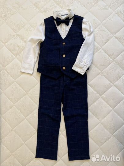 Костюм на мальчика 104