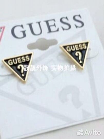 Серьги - гвоздики Guess